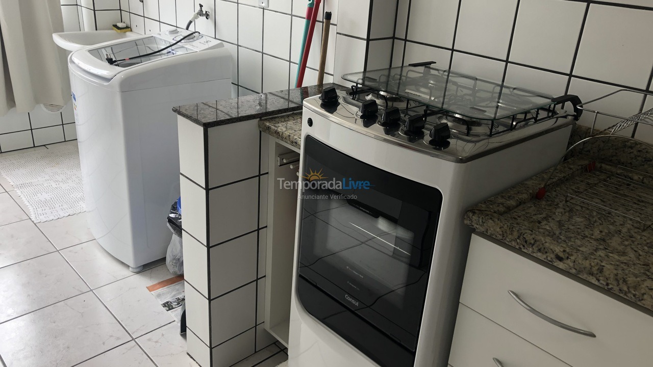 Apartamento para aluguel de temporada em Itapema (Centro)