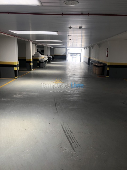 Apartamento para aluguel de temporada em Itapema (Centro)