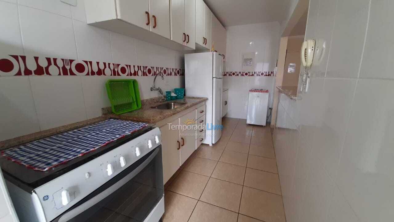 Apartamento para aluguel de temporada em Ubatuba (Praia Grande)