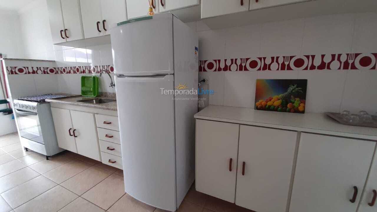 Apartamento para aluguel de temporada em Ubatuba (Praia Grande)