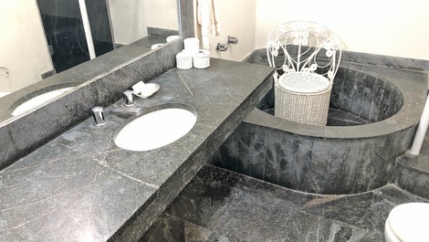 Jardim Acapulco Residence 1,000 Meters Swimming Pool and Barbecue