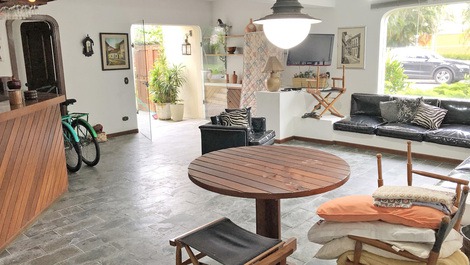 Jardim Acapulco Residence 1,000 Meters Swimming Pool and Barbecue