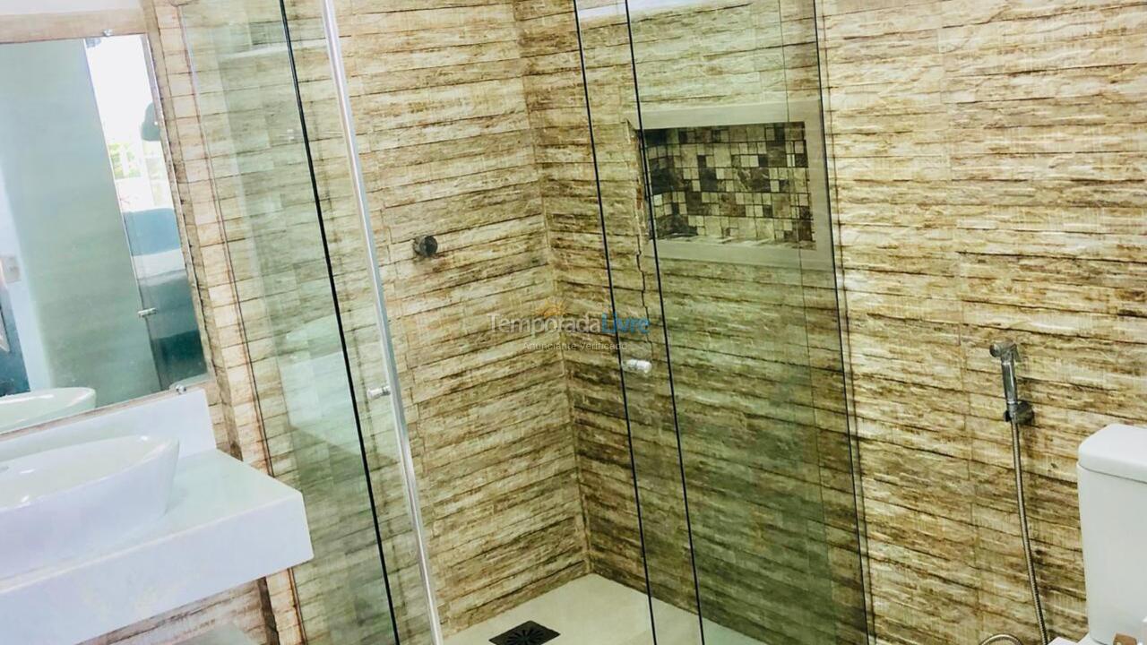 House for vacation rental in Ubatuba (Praia das Toninhas)