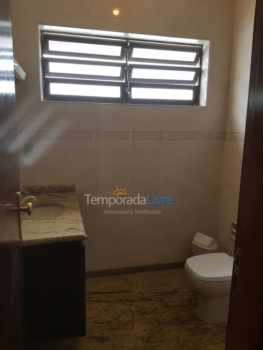 Casa para alquiler de vacaciones em Caraguatatuba (Indaiá)