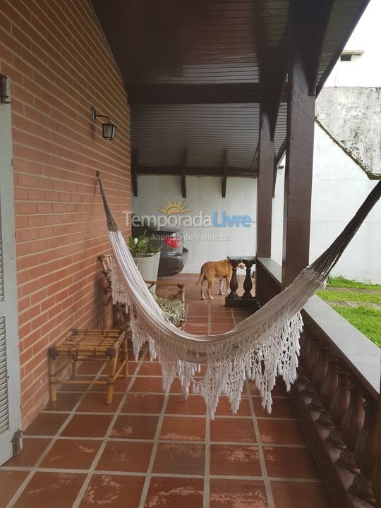 Casa para alquiler de vacaciones em Caraguatatuba (Indaiá)
