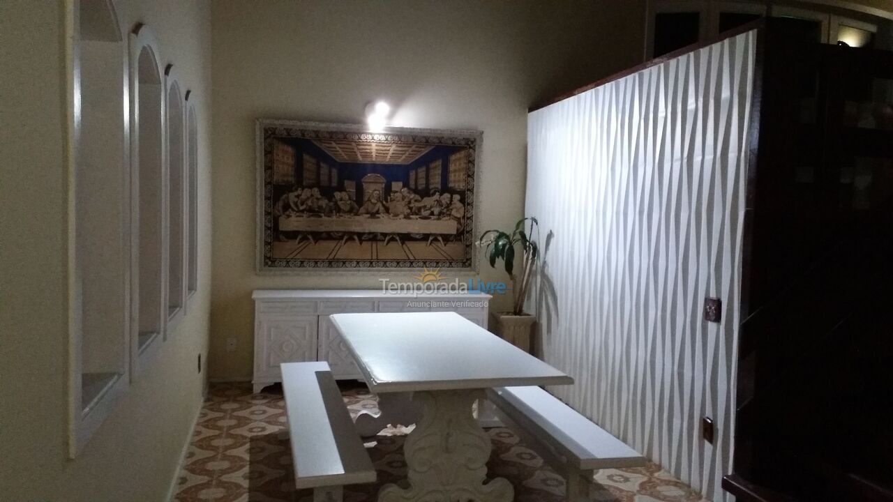 Casa para aluguel de temporada em Cabo Frio (Peró)