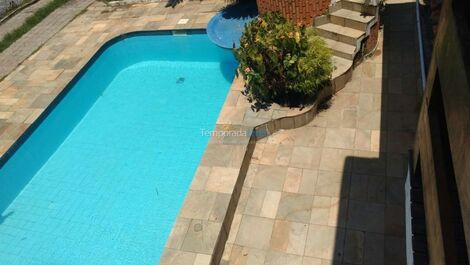 Alquilo Casa por Temporada P / Grupo de hasta 20 Personas y Familia