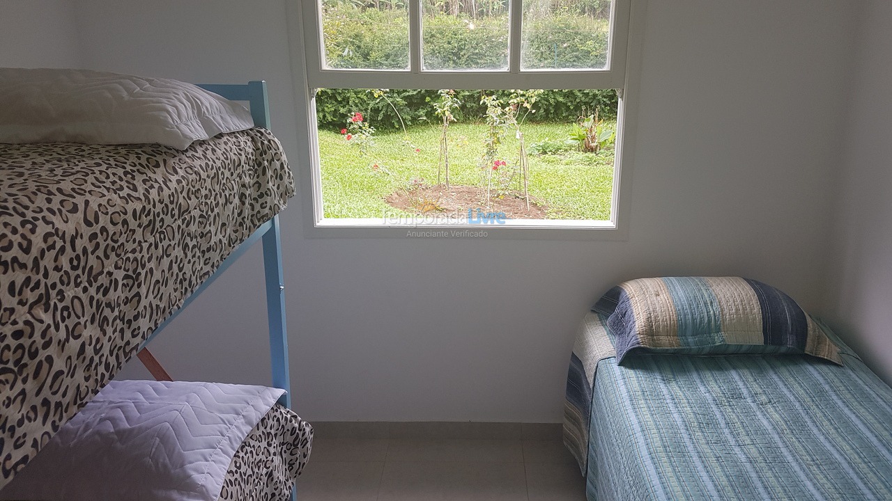 Casa para alquiler de vacaciones em Teresópolis (Vargem Grande)