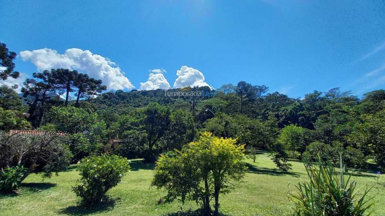 Casa para alquiler de vacaciones em Teresópolis (Vargem Grande)