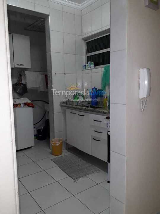 Apartamento para aluguel de temporada em Praia Grande (Praia do Caiçara)