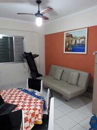 Sofá Cama, Mesa para Laptop...