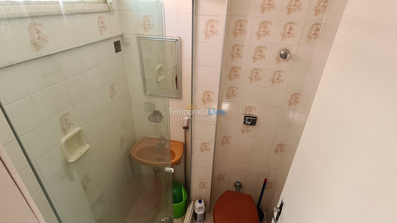 Apartamento para aluguel de temporada em Guarujá (Pitangueiras)
