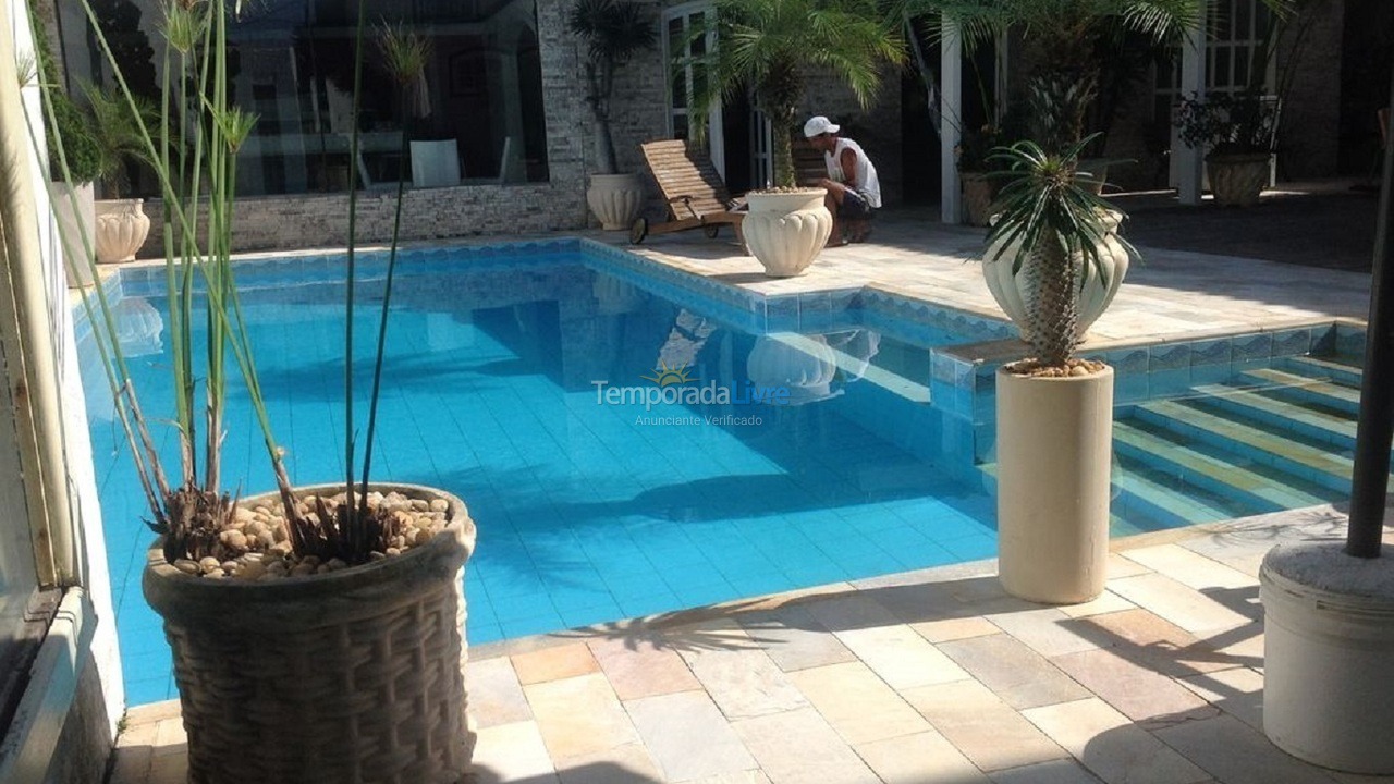 Casa para aluguel de temporada em Cabo Frio (Peró)