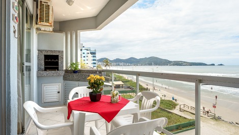 ¡Apto Frente Mar Inolvidable! 2 Dorm, Wifi, 3 Aire Acondicionado, Barbacoa