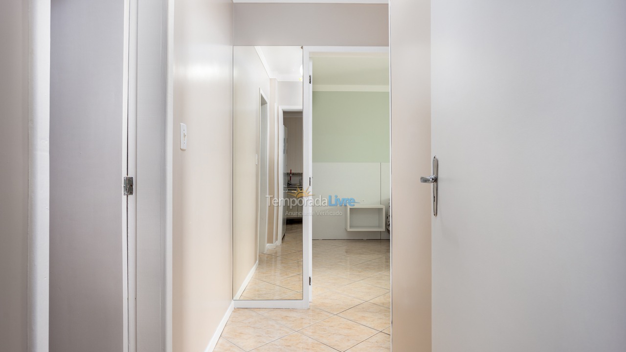 Apartamento para alquiler de vacaciones em Itapema (Meia Praia)