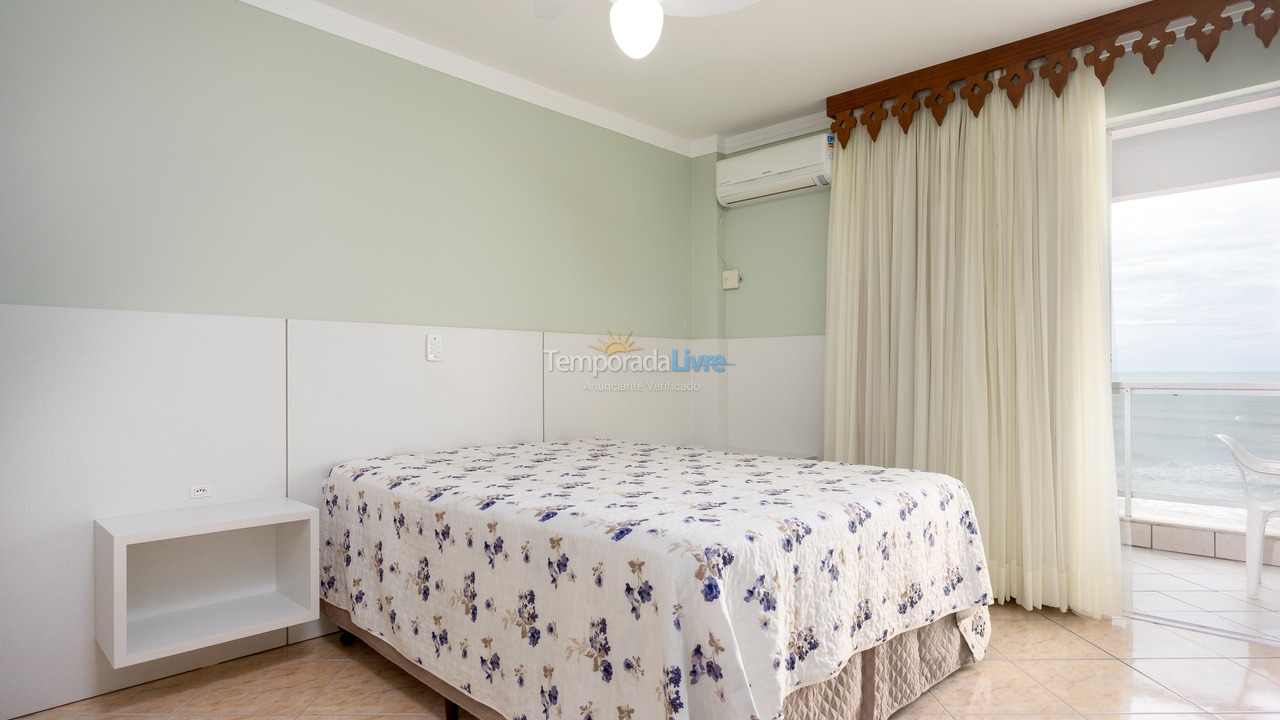 Apartamento para alquiler de vacaciones em Itapema (Meia Praia)