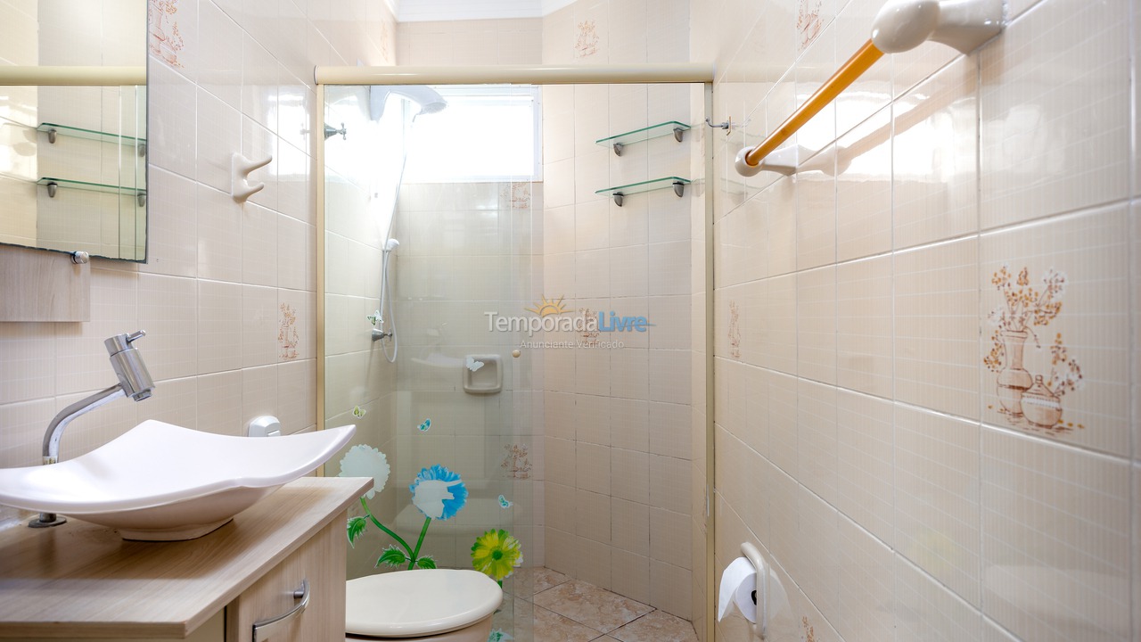 Apartamento para alquiler de vacaciones em Itapema (Meia Praia)