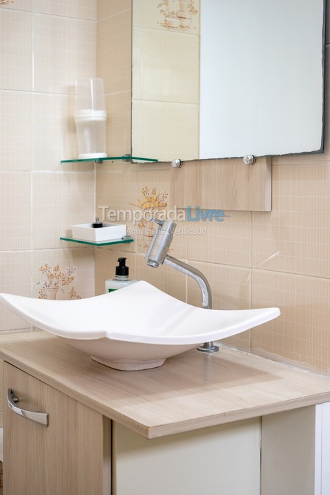 Apartamento para alquiler de vacaciones em Itapema (Meia Praia)