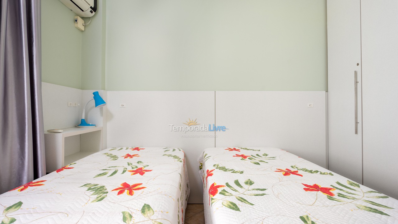 Apartamento para alquiler de vacaciones em Itapema (Meia Praia)