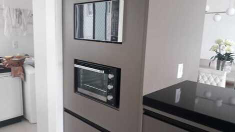 HERMOSO APTO PARA 4 SUITES, 4 AIRE, 4 ESPACIOS DE GARAJE CERCA DE COMPRAS RUSSI