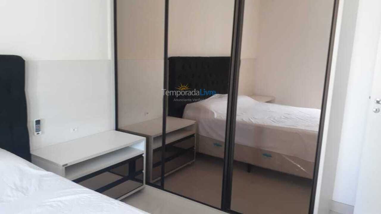 Apartamento para alquiler de vacaciones em Itapema (Meia Praia)