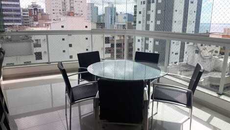 HERMOSO APTO PARA 4 SUITES, 4 AIRE, 4 ESPACIOS DE GARAJE CERCA DE COMPRAS RUSSI