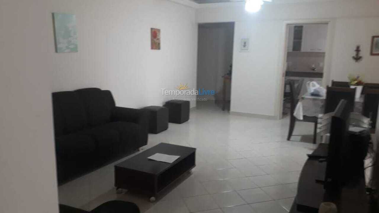 Apartamento para aluguel de temporada em Itapema (Meia Praia)