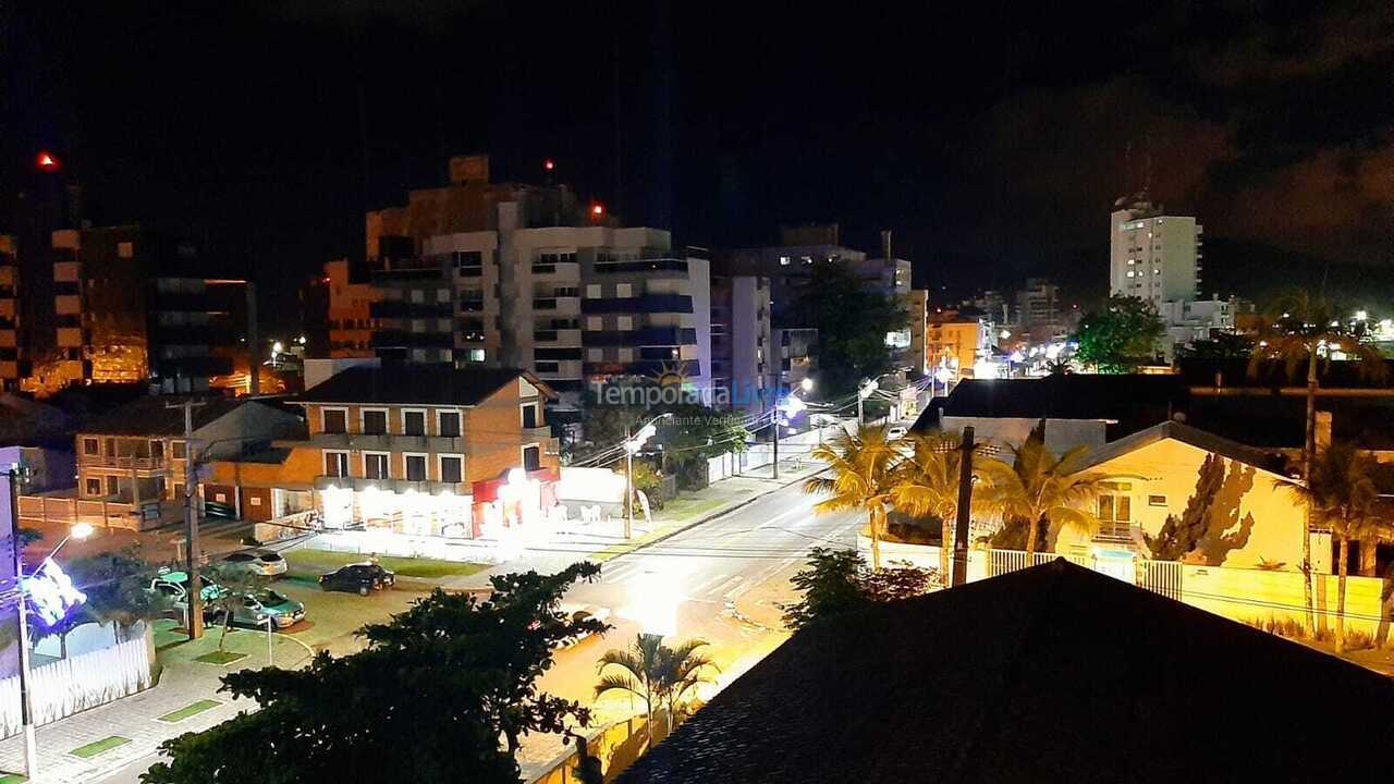 Apartamento para alquiler de vacaciones em Guaratuba (Praia Central)