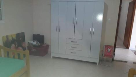 Linda chácara em condomínio fechado