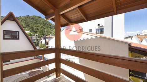 Casa en el centro de Canto Grande, a 150 metros del mar