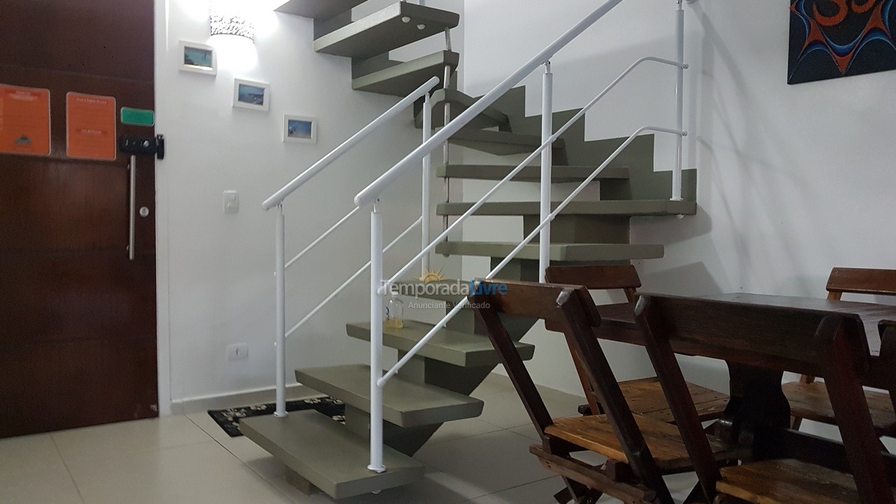 Casa para alquiler de vacaciones em Bertioga (Condominio Morada da Praia)