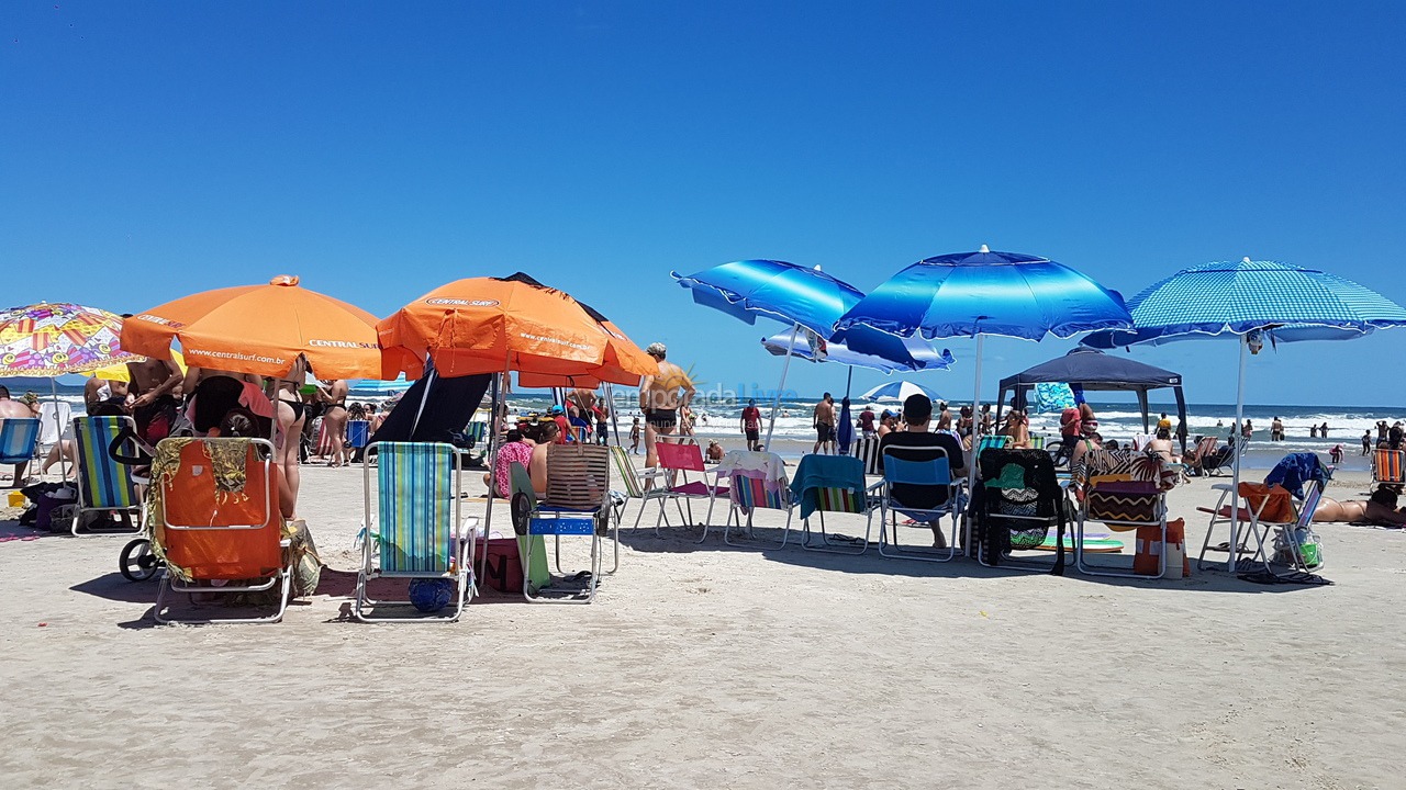 Casa para alquiler de vacaciones em Bertioga (Condominio Morada da Praia)