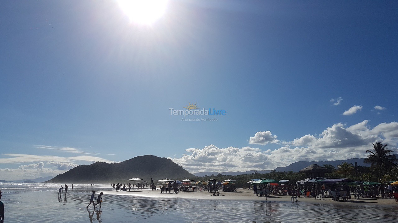 Casa para alquiler de vacaciones em Bertioga (Condominio Morada da Praia)