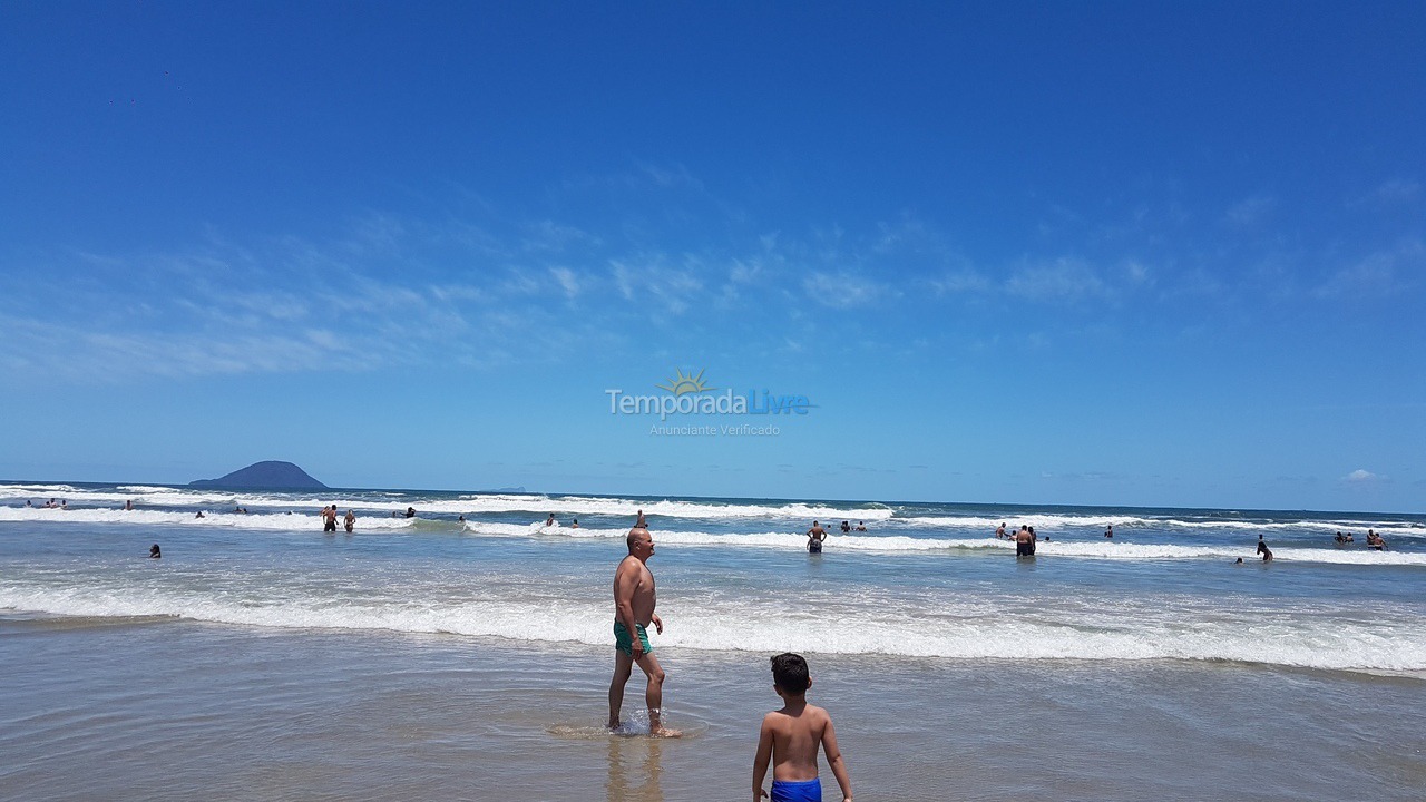 Casa para alquiler de vacaciones em Bertioga (Condominio Morada da Praia)