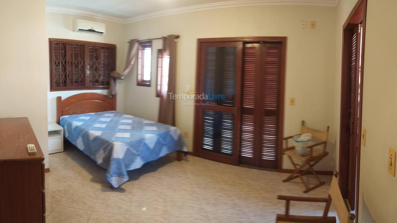 House for vacation rental in Florianopolis (Canasvieiras)