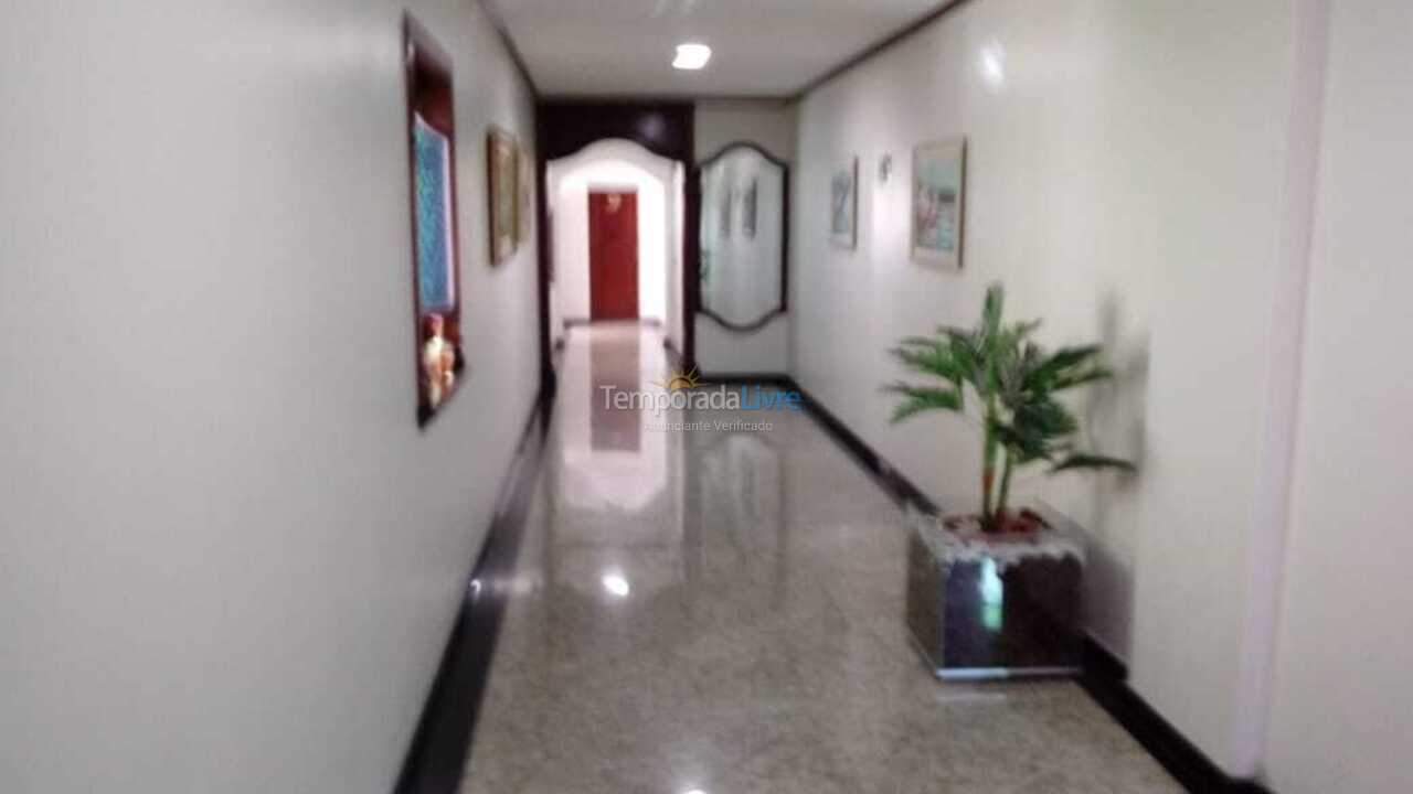 Apartamento para aluguel de temporada em Praia Grande (Guilhermina)