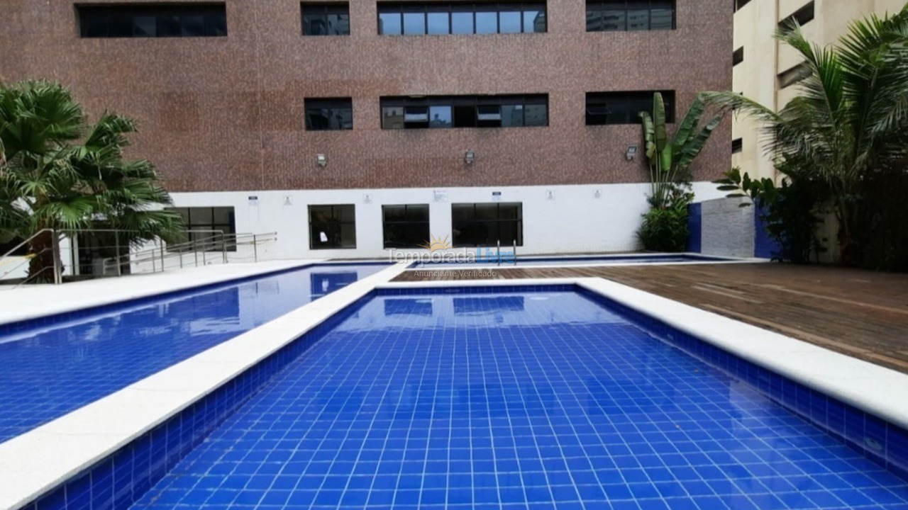 Apartamento para aluguel de temporada em Guarujá (Pitangueiras)