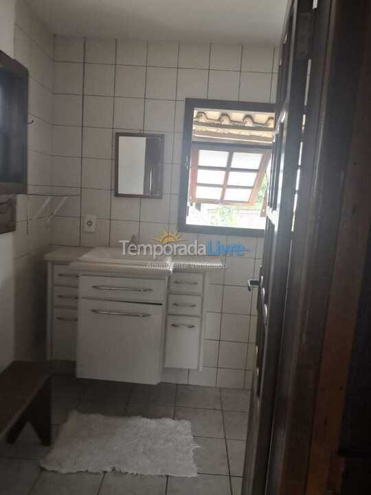 Casa para alquiler de vacaciones em Garopaba (Praia da Ferrugem)