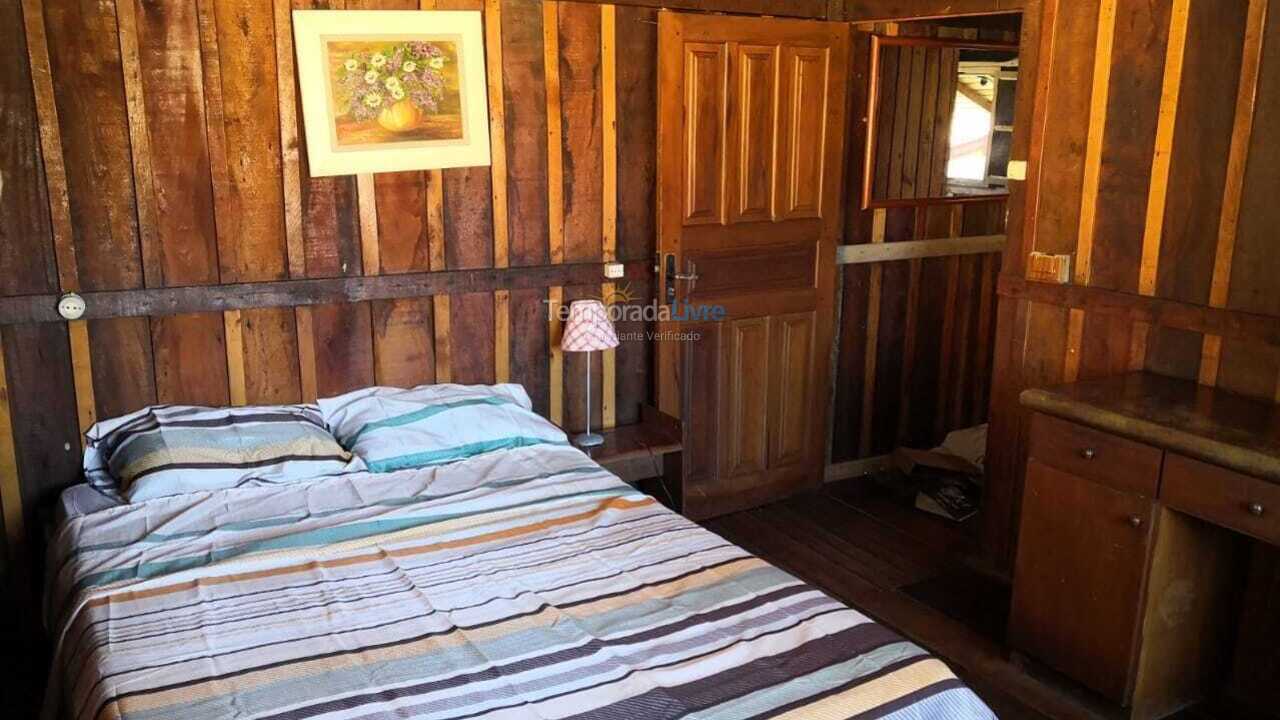 Casa para alquiler de vacaciones em Garopaba (Praia da Ferrugem)