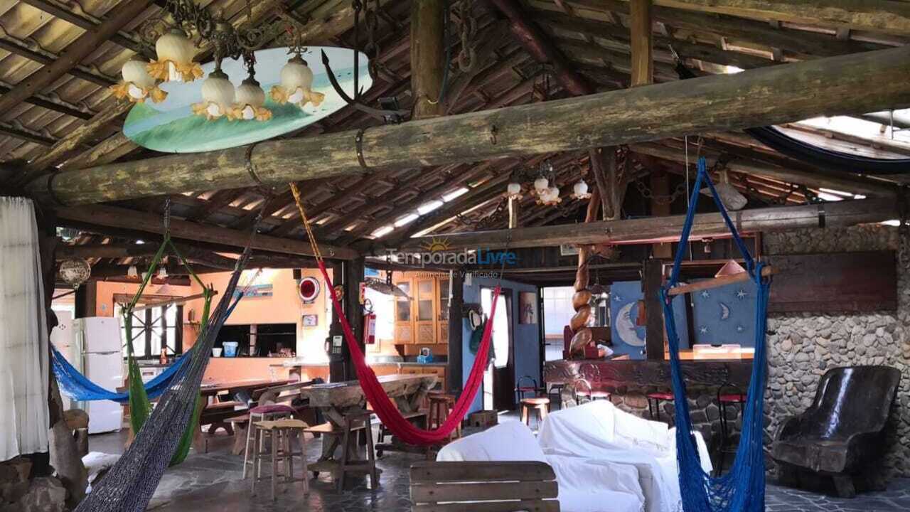 Casa para alquiler de vacaciones em Garopaba (Praia da Ferrugem)