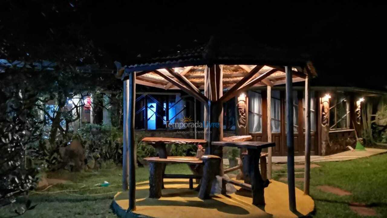 Casa para alquiler de vacaciones em Garopaba (Praia da Ferrugem)