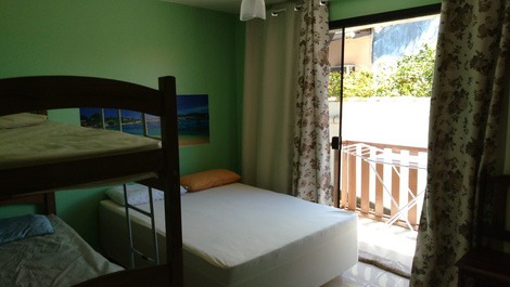 Segundo quarto, em baixo 