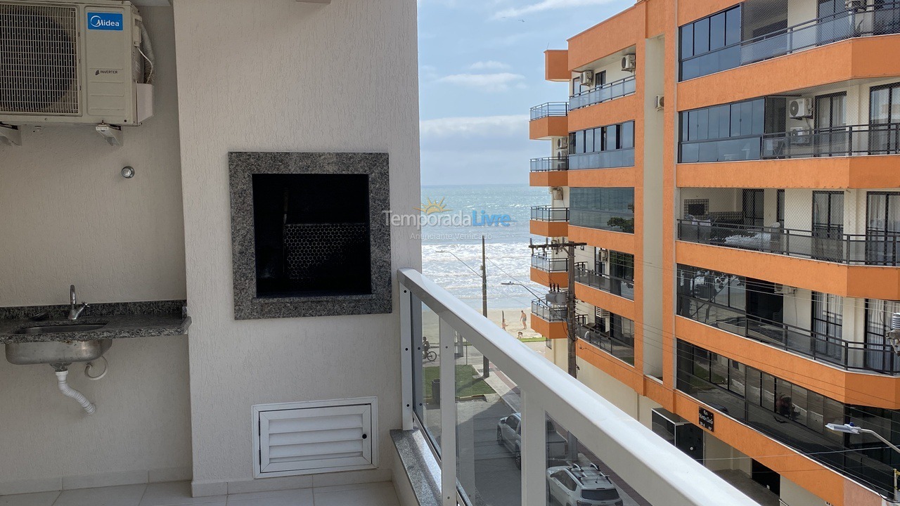 Apartment for vacation rental in Itapema (Meia Praia)