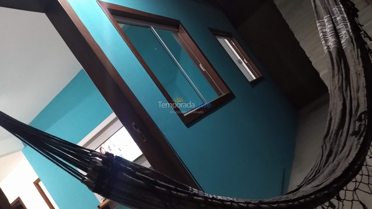 Casa para aluguel de temporada em Anchieta (Praia de Santa Helena)