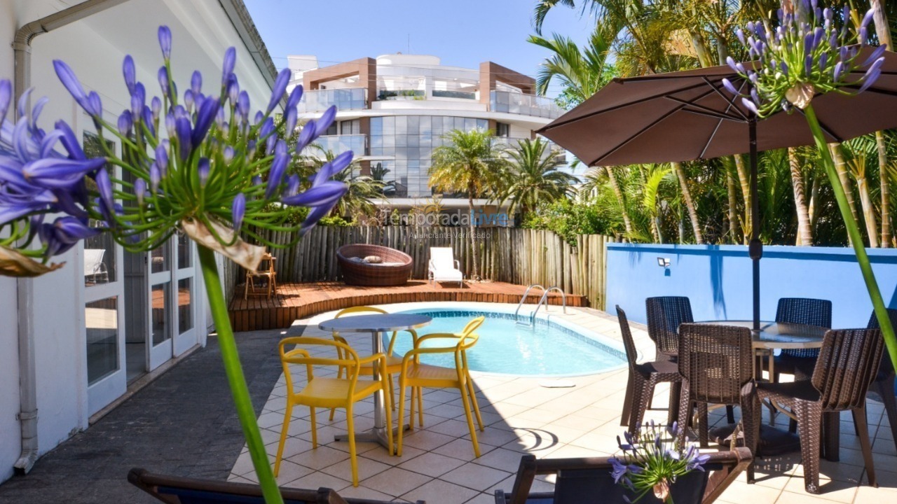 Casa para aluguel de temporada em Florianopolis (Jurerê Internacional)