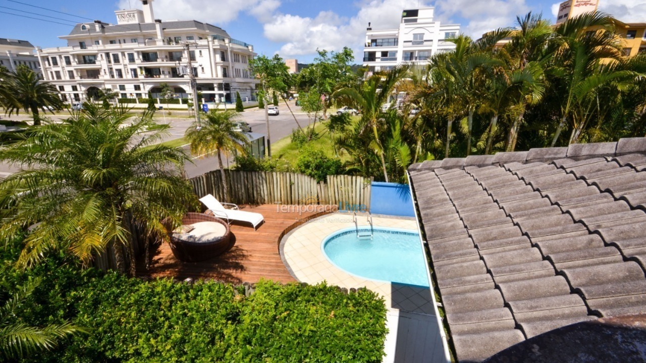 Casa para aluguel de temporada em Florianopolis (Jurerê Internacional)