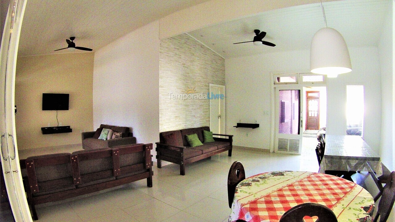 Casa para alquiler de vacaciones em Ubatuba (Praia do Tenório)
