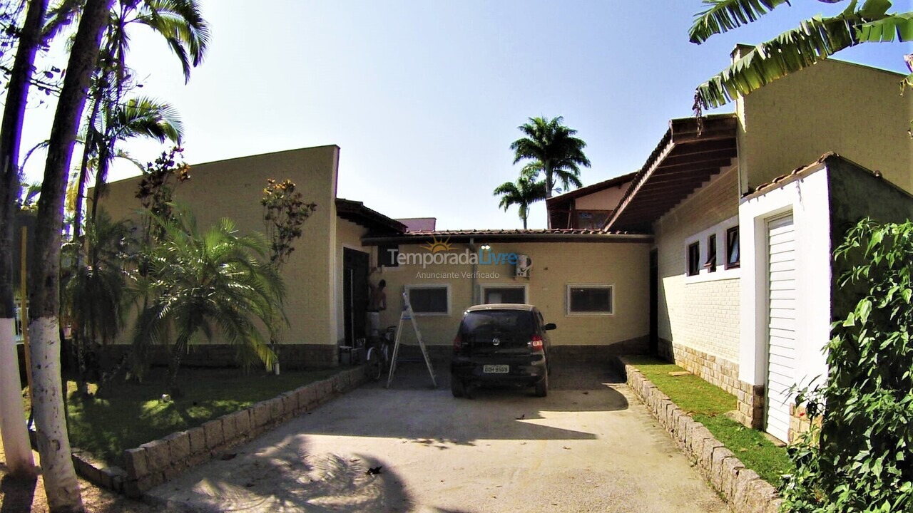 Casa para alquiler de vacaciones em Ubatuba (Praia do Tenório)