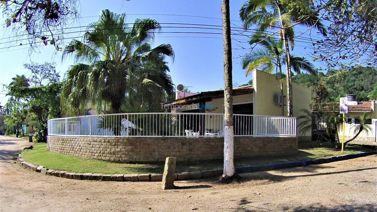 Casa para alquiler de vacaciones em Ubatuba (Praia do Tenório)