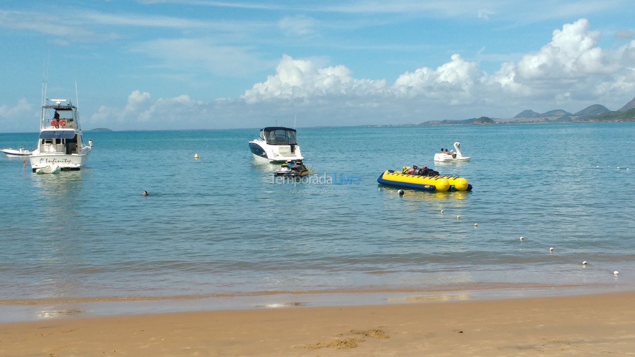 Casa para aluguel de temporada em Anchieta (Praia de Santa Helena)